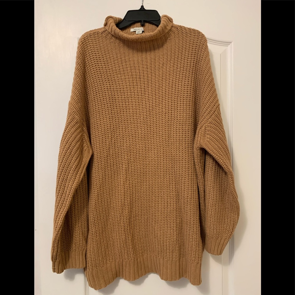 The perfect sweater to go with leggings